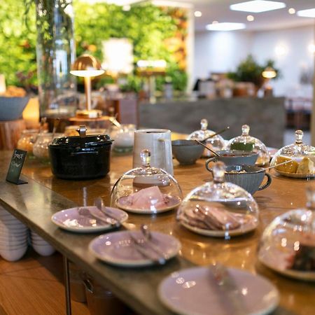 Fjelsted Skov Hotel & Konference Ejby  Экстерьер фото